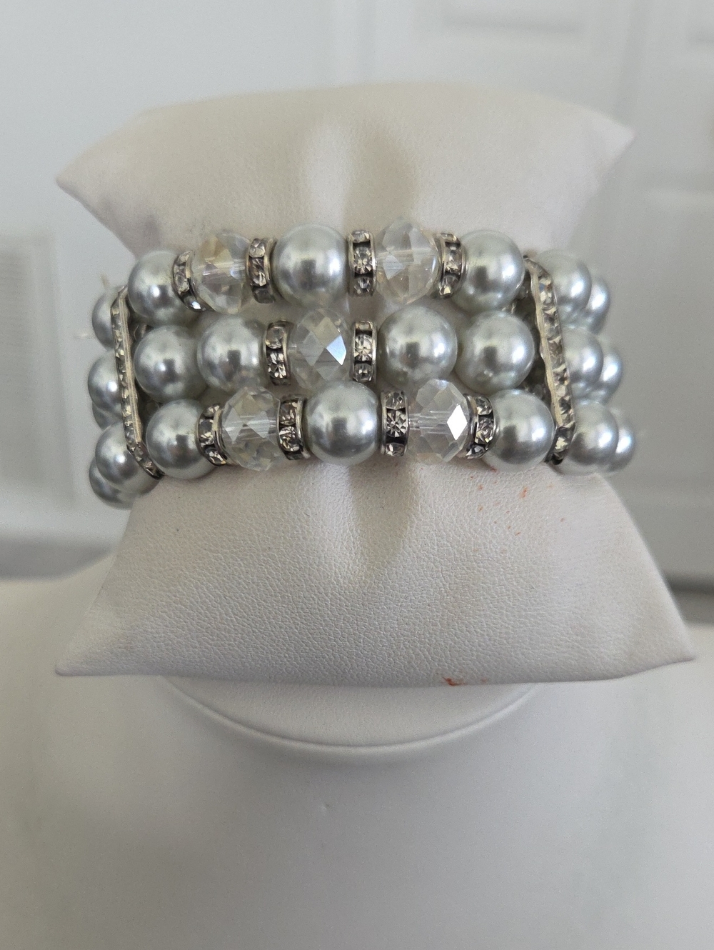 Paparazzi Modern Day Majesty Silver Bracelet NWT